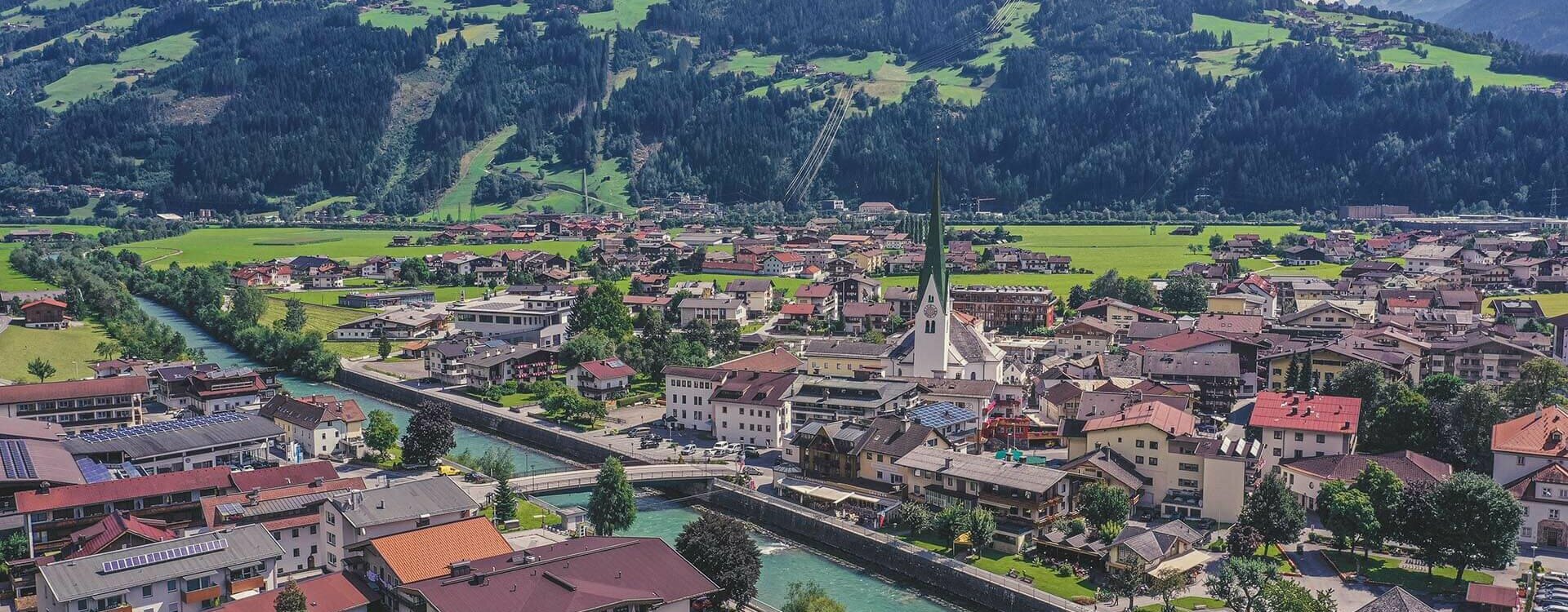 Blick auf Zell am Ziller
