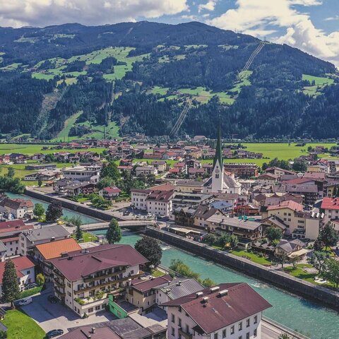 Blick auf Zell am Ziller