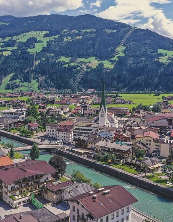 Blick auf Zell am Ziller