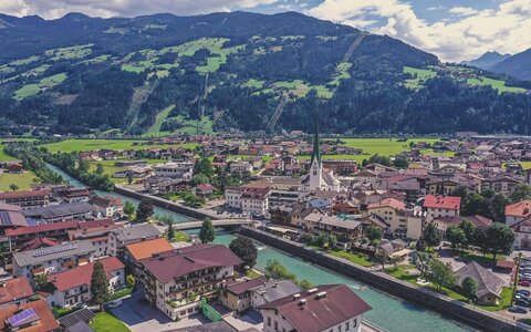 Blick auf Zell am Ziller