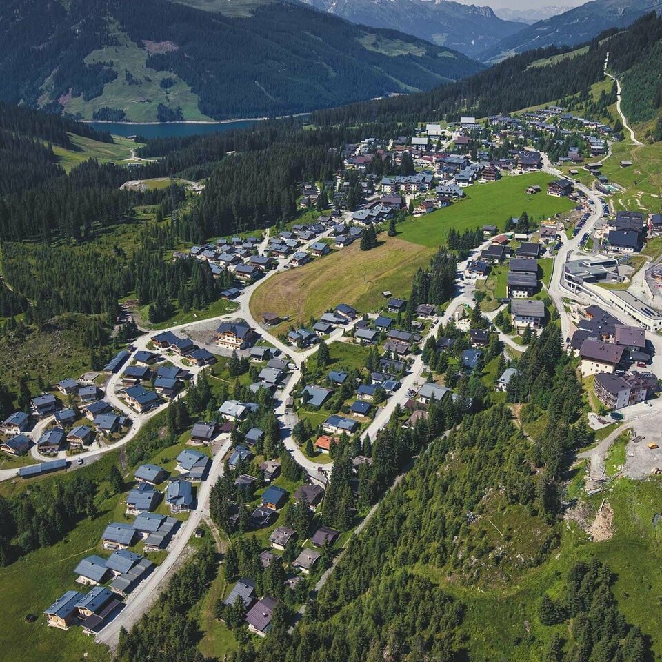 Blick auf Königsleiten von oben