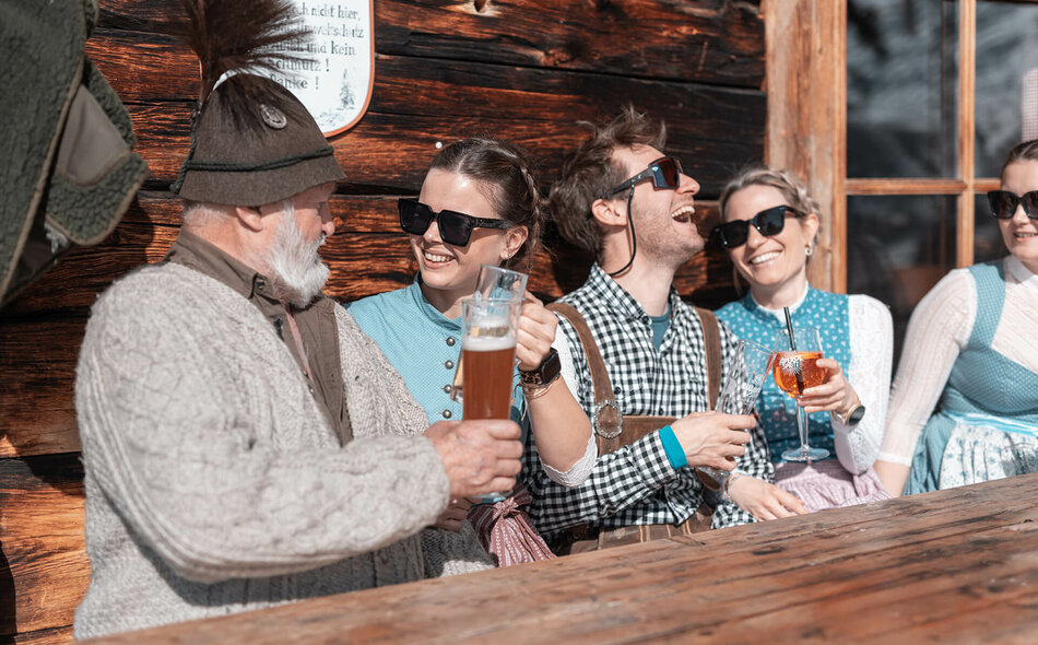 Walder Dirndl & Lederhosentage