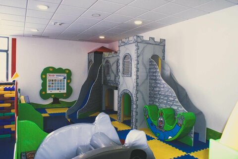 Eine kleine Burg im Gästekindergarten