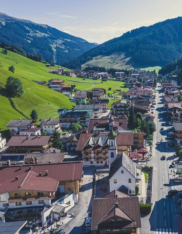 Blick auf die Gemeinde Gerlos