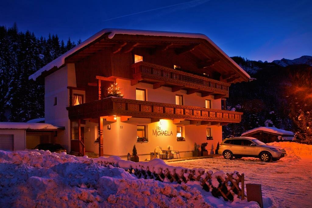 Villa-Michaela-Winter.jpg