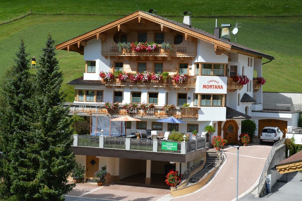 Haus-Sommer.jpg
