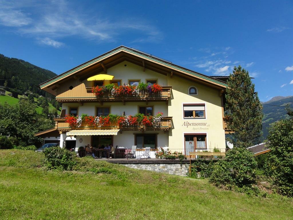 Moutainbiken-Radfahren-Klettersteig-Walken.jpg