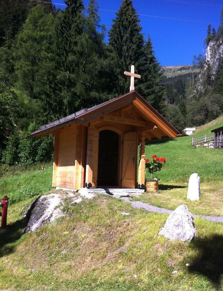 Kapelle-Geislerhof-01.jpg