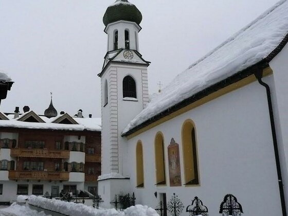 Pfarrkirche zum Hl. Lambert und Hl. Leonhard