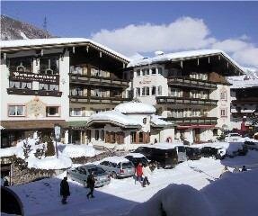 Restaurant "By Maras" im Hotel Central