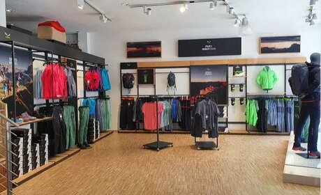 Salewa-Shop.jpg