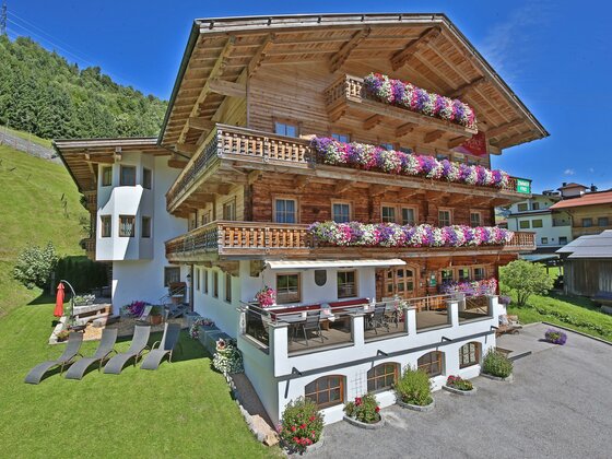 Hotel-Garni Hanslerhof