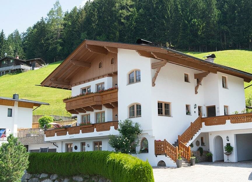 Haus-Sommer.jpg