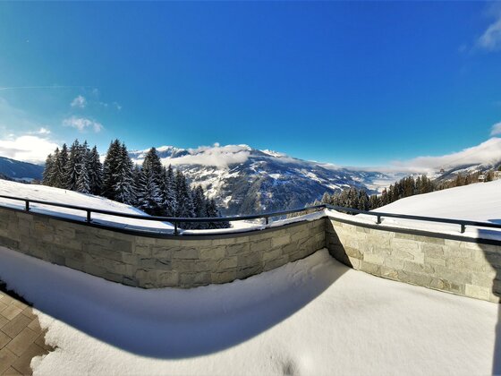 Apartment Alpenstyle by Katharina