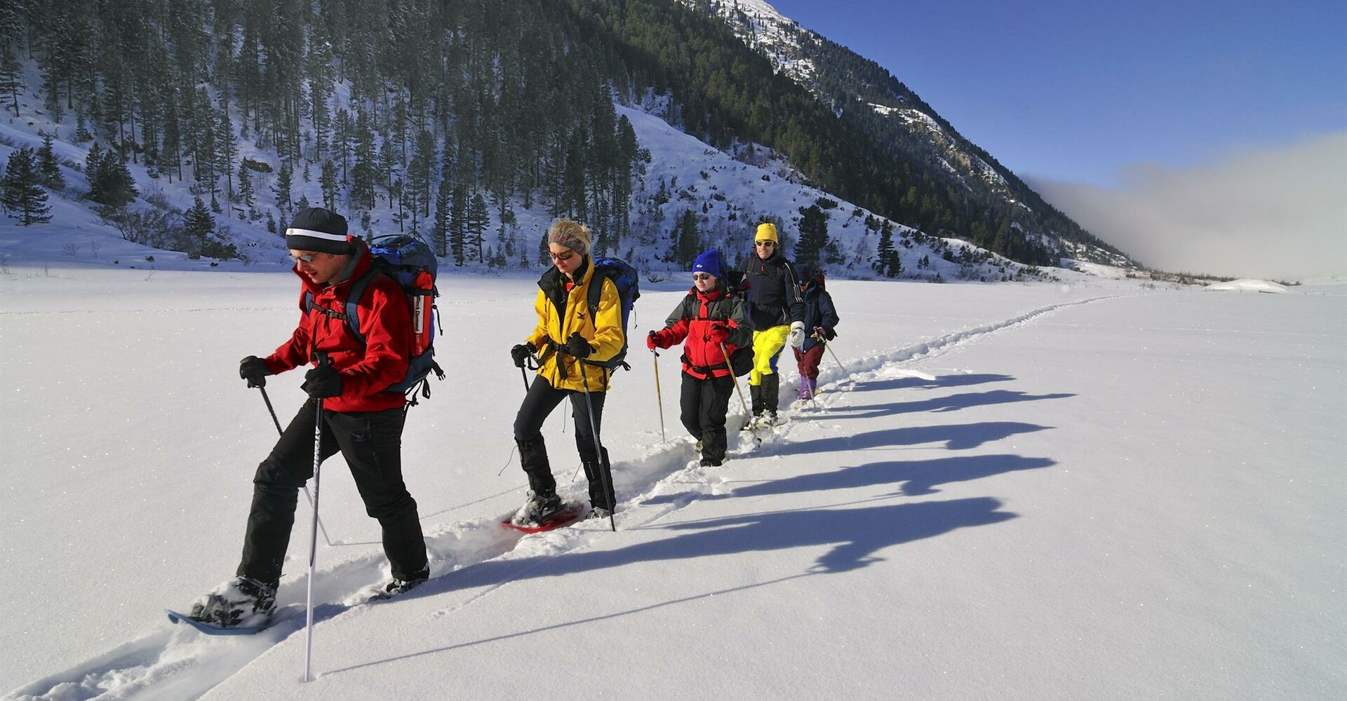 Schneeschuhwanderung.jpg