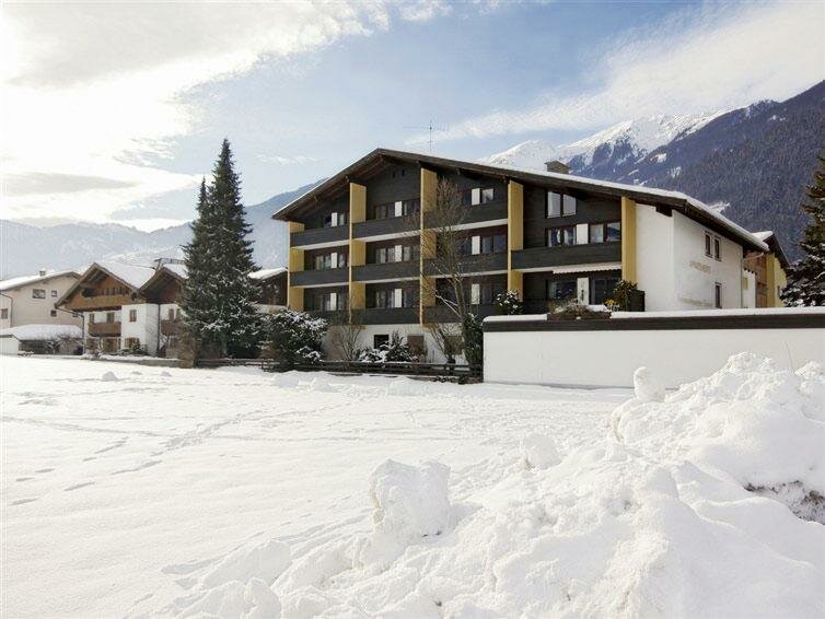Appartementhaus-Zillertal-Arena.jpg