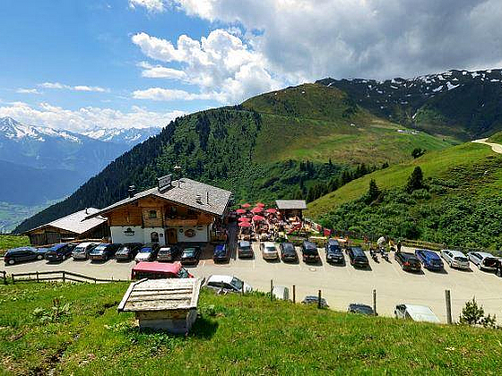 Almgasthaus Zellberg Stüberl (1.835 m)